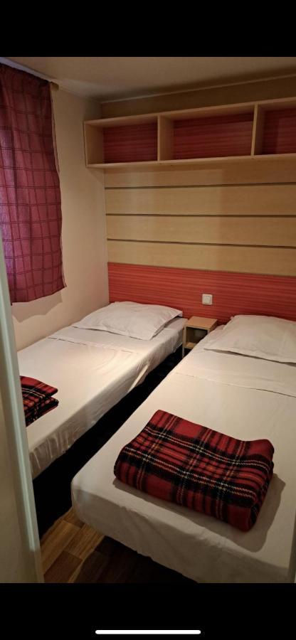 Mobil-Home Saint-Cheron 91530 Camping Parc Des Roches מראה חיצוני תמונה